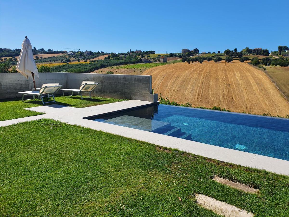 Casa Lunaria B&B Porto SantʼElpidio Eksteriør bilde